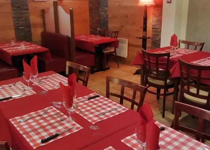 Chalet Hotel Les Marmottes 2 Etoiles Nn