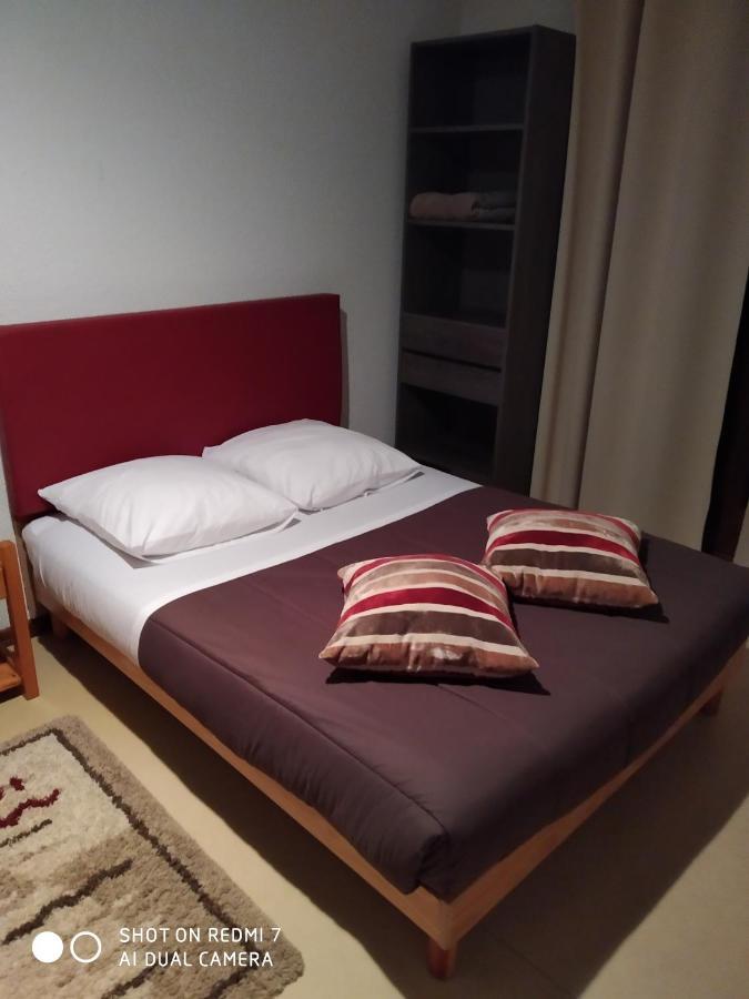 Hotel Les Marmottes 2 Etoiles Nn