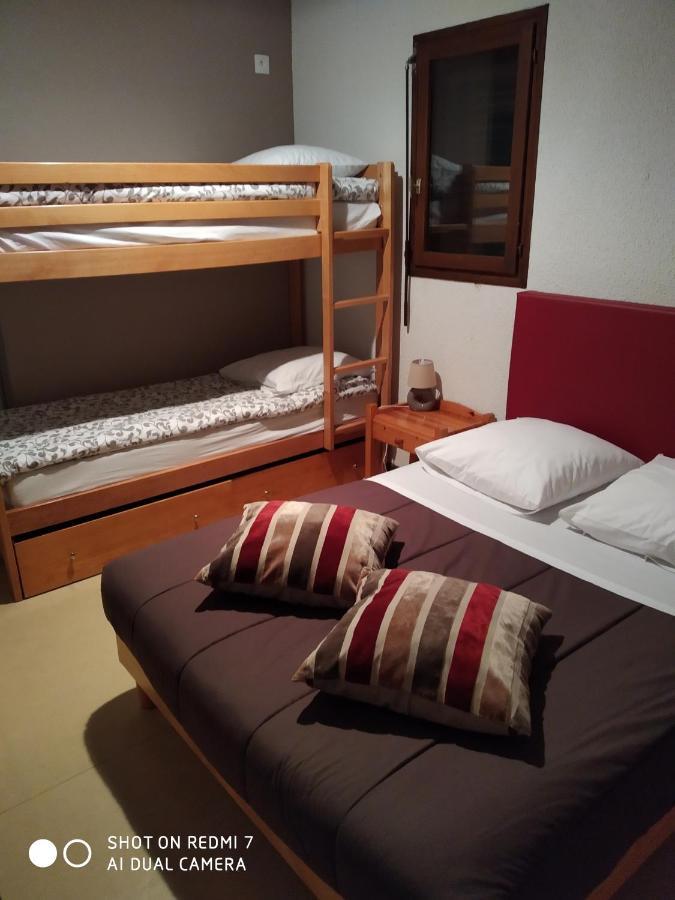 Hotel Les Marmottes 2 Etoiles Nn Montferrier